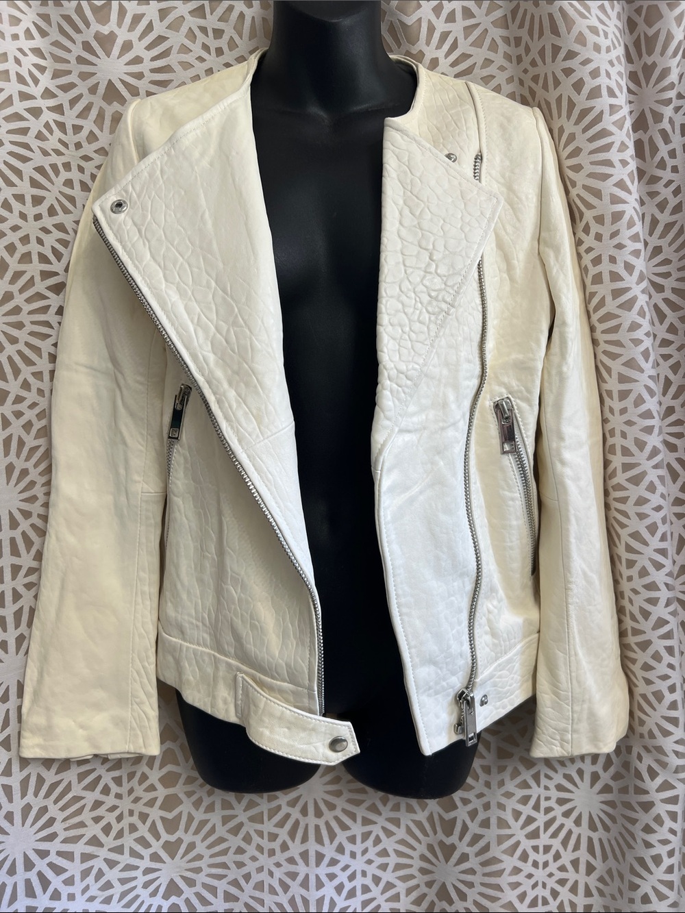 NWT Zara Cream 100% Sheep Leather Moto Jacket with Textured Panels